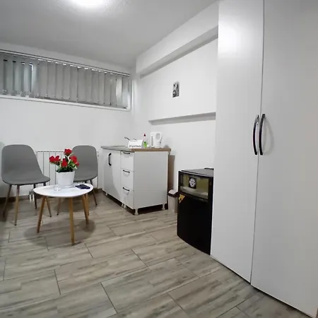 Apartament Em Tuzla
